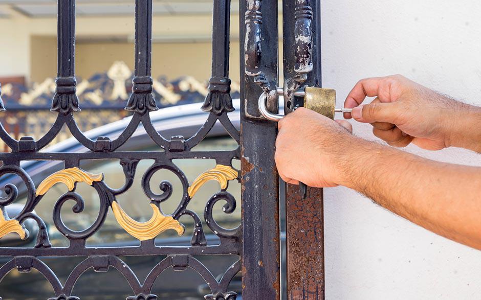 comment demonter une serrure de porte d'entrée Bois-d'Arcy