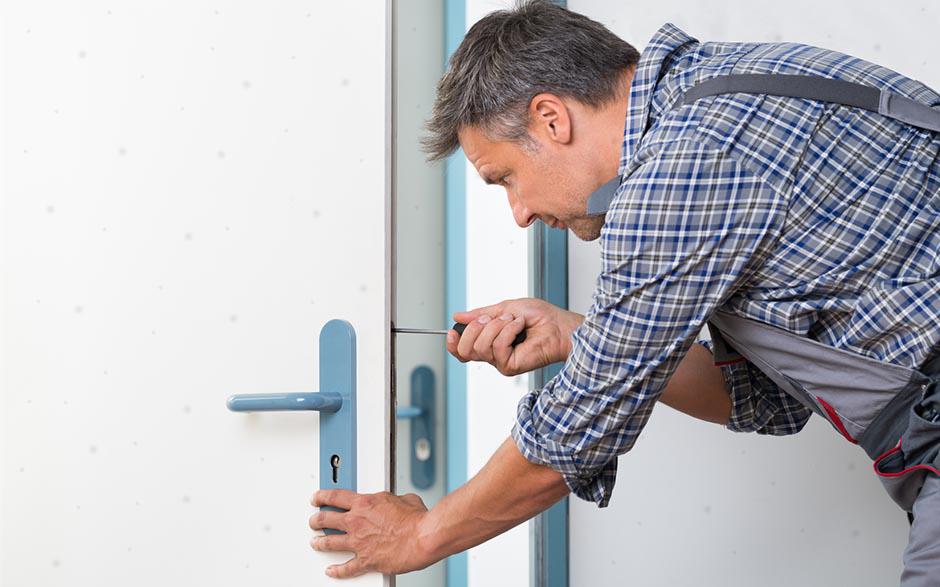 comment demonter une serrure de porte d'entrée Bois-d'Arcy